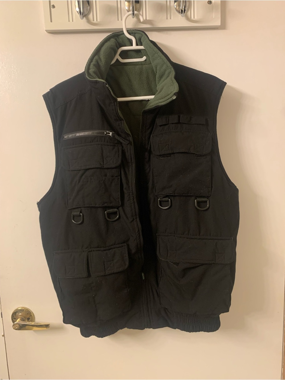 Source Unknown Black Utility Vest with Olive Green Lining